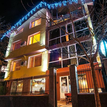 Hotel Zara Rooms Stara Zagora Exteriör bild