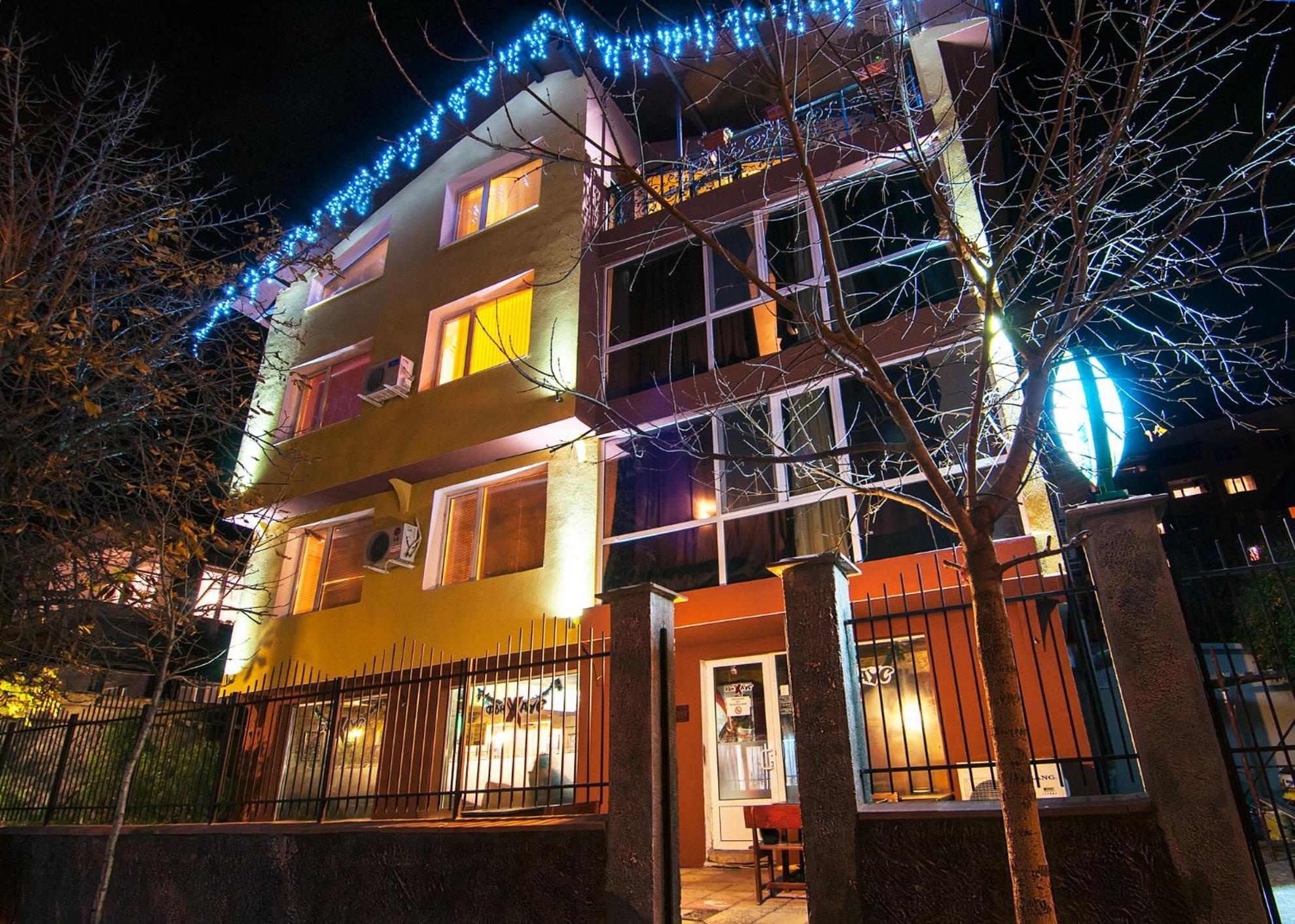 Hotel Zara Rooms Stara Zagora Exteriör bild