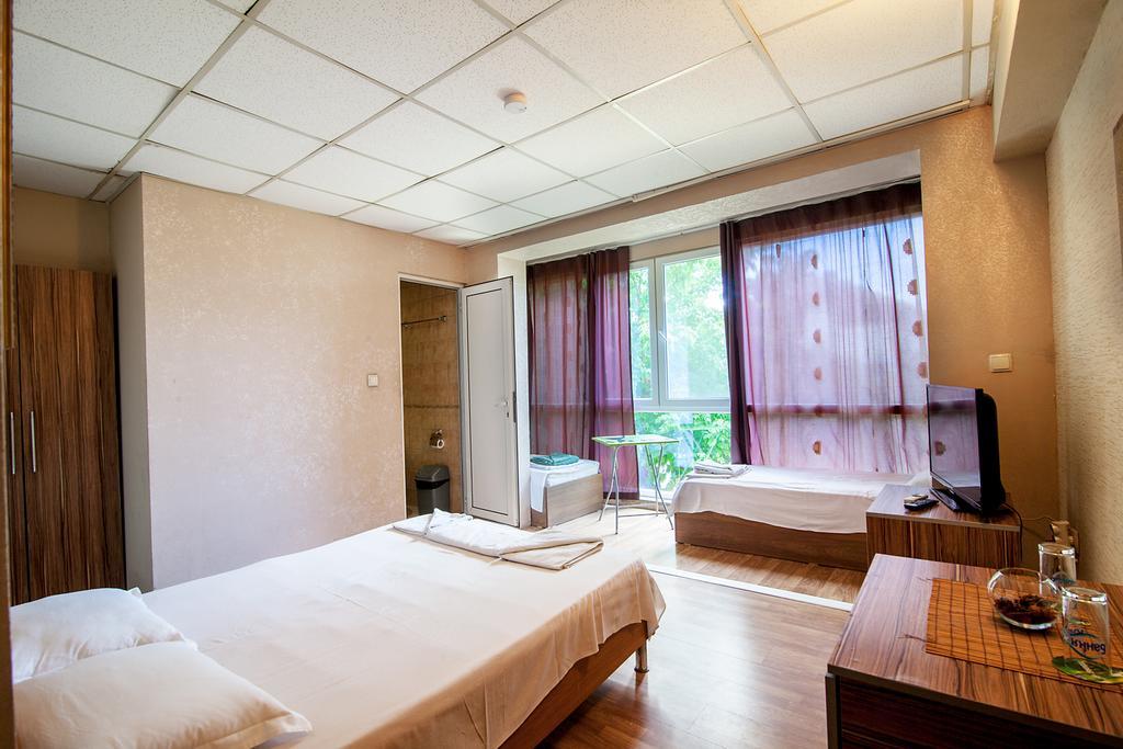 Hotel Zara Rooms Stara Zagora Exteriör bild